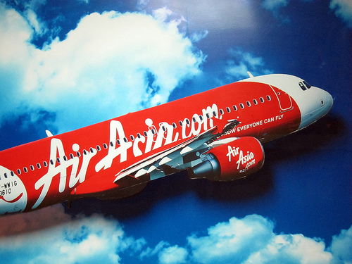 Air Asia キングパワーが株式取得